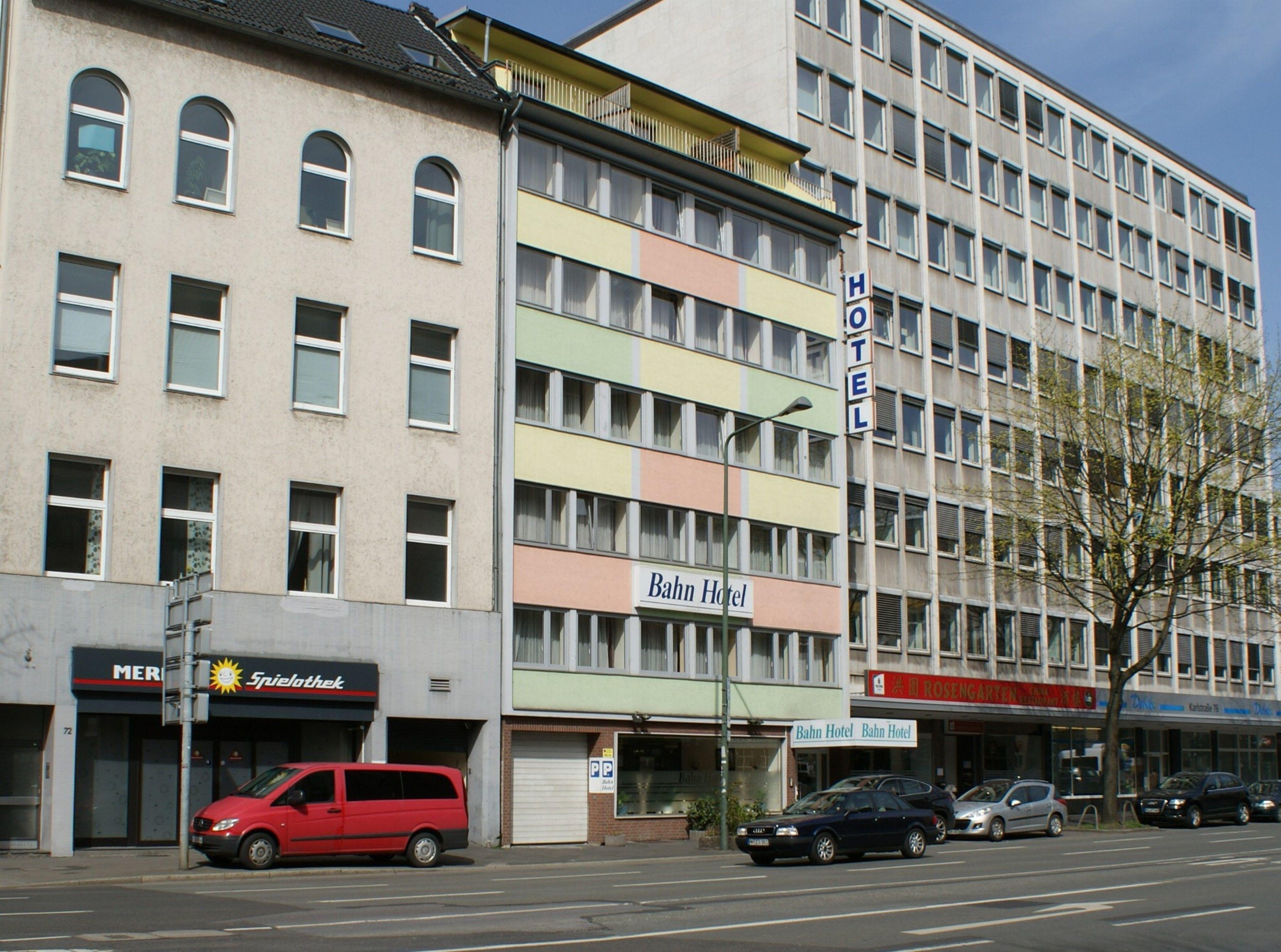Bahn-Hotel — Fotos 1